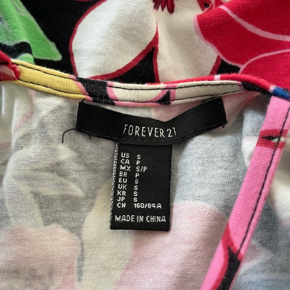 Hawaiian print dress with open back - Picture 4 of 4